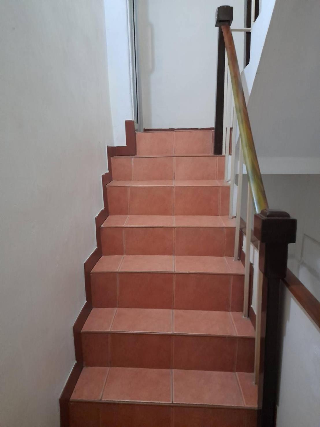 White House By Sorot ตึกขาวโดยโสรฬ Apartment Pantai Jomtien Bagian luar foto
